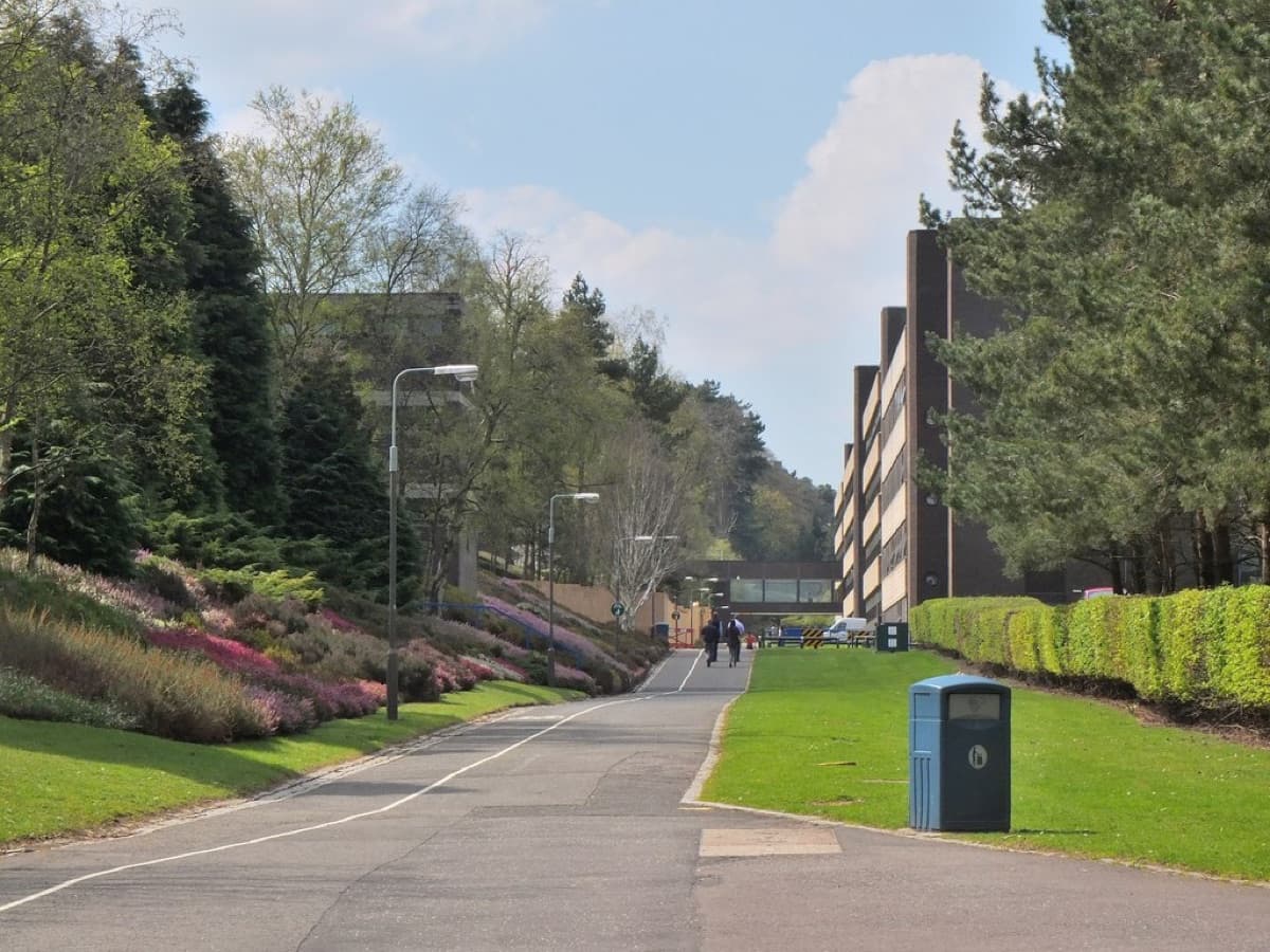Heriot-Watt University kampüsünden bir görünüm